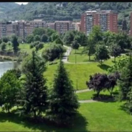 Zona Tranquila, Cerca Del Casco Antiguo. Ebi02480