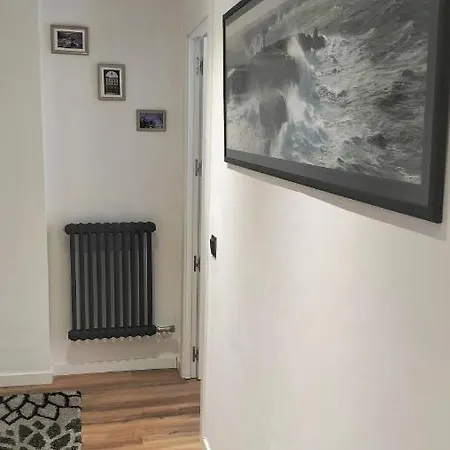 Zona Tranquila, Cerca Del Casco Antiguo. Ebi02480 Appartement *