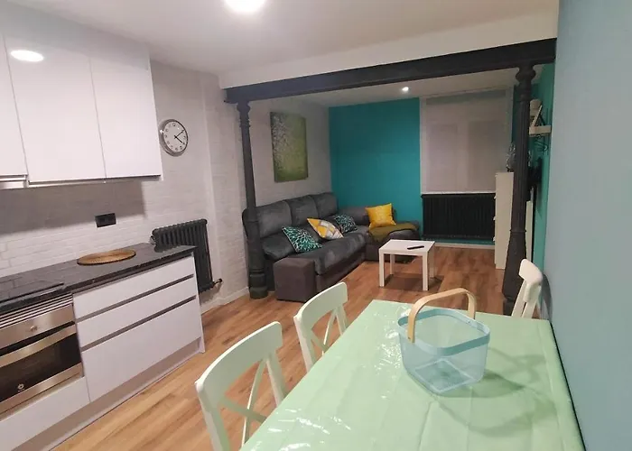 Zona Tranquila, Cerca Del Casco Antiguo. Ebi02480 *